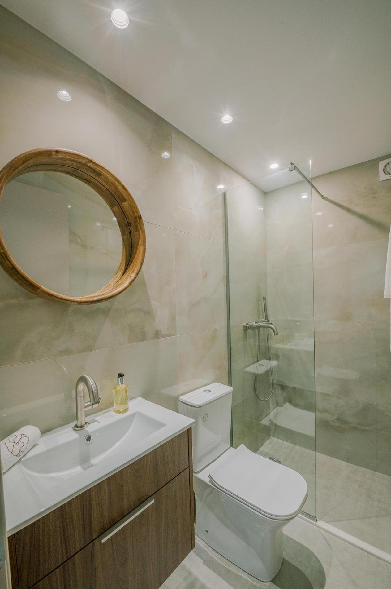 Hama Luxury Seaside Apartments Corinth Dış mekan fotoğraf