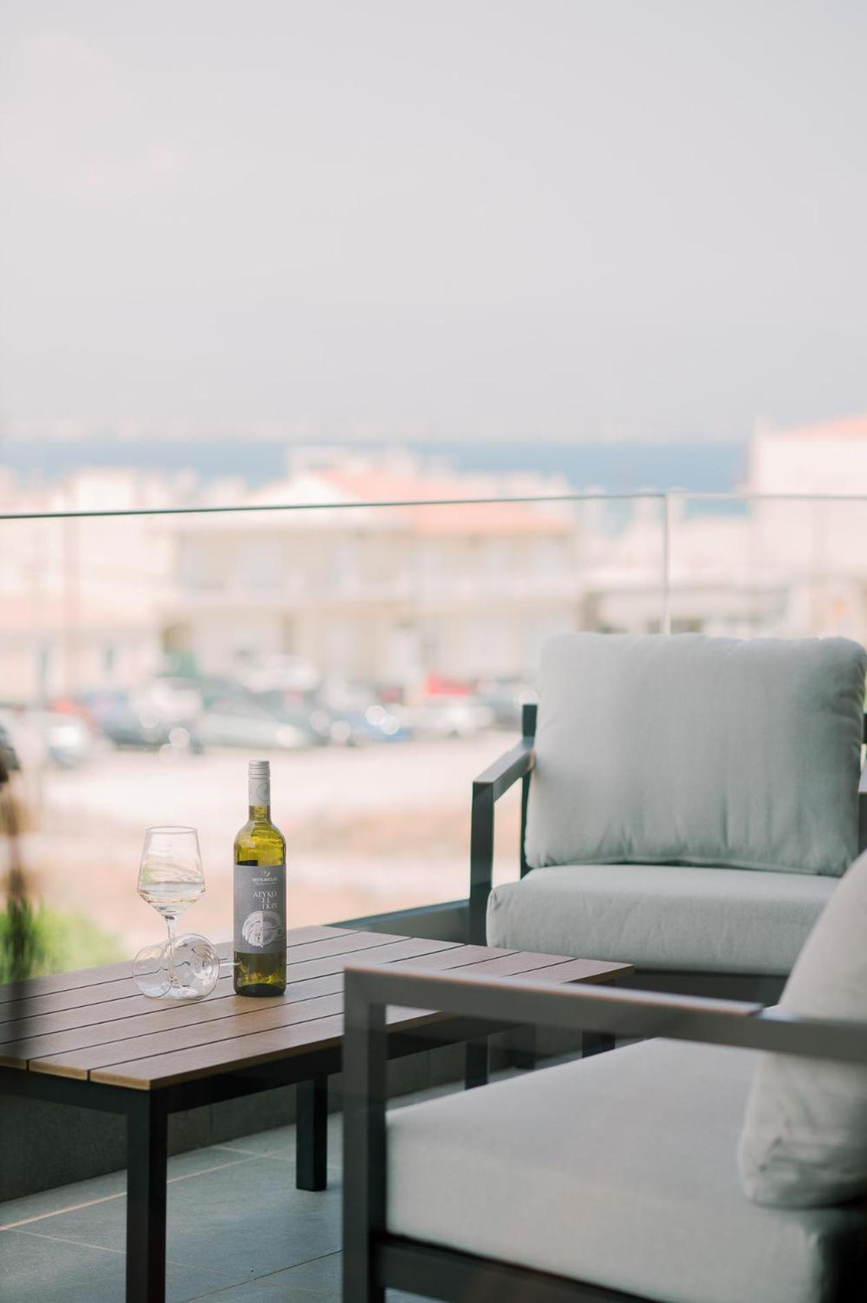Hama Luxury Seaside Apartments Corinth Dış mekan fotoğraf