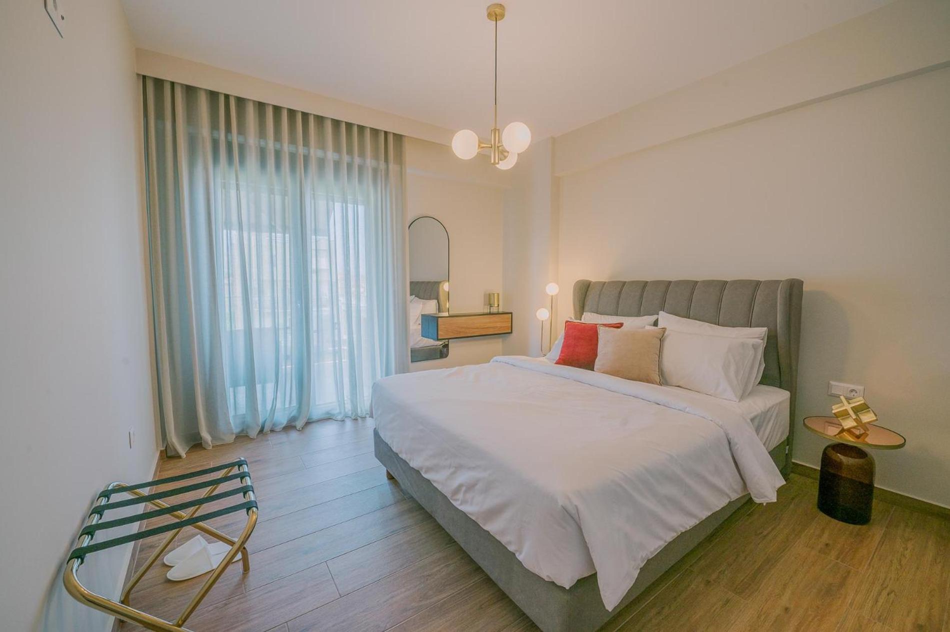 Hama Luxury Seaside Apartments Corinth Dış mekan fotoğraf